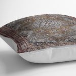 - K11522-Gorsel-3 - Realhomes RealHomes Kahverengi Zeminde Kilim Motifli Uşak Desenli Dijital Baskılı Yastık Kırlent Kılıfı Realhomes