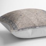 - K11537-Gorsel-3 - Realhomes RealHomes Kahverengi Zeminde Uşak Motifli Vİntage Desenli Dijital Baskılı Yastık Kırlent Kılıfı Realhomes