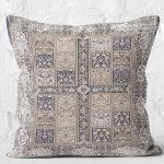 - K11538-Gorsel-2 - Realhomes RealHomes Kahverengi Zeminde Pers Motifli Geleneksel Desenli Dijital Baskılı Yastık Kırlent Kılıfı Realhomes