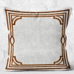 - K11557-Gorsel-2 - Realhomes RealHomes Kahverengi - Gri Zeminde Çerçeveli Motifli Klasik Desenli Dijital Baskılı Yastık Kırlent Kılıfı Realhomes