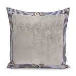 - K11558-Gorsel - Realhomes RealHomes Füme - Gri Zeminde Çerçeveli Motifli Dokuma Halı Desenli Dijital Baskılı Yastık Kırlent Kılıfı Realhomes