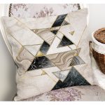 - K11578-Gorsel-1 - Realhomes RealHomes Krem Zeminde Geometrik Motifli Mermer Desenli Dijital Baskılı Yastık Kırlent Kılıfı Realhomes