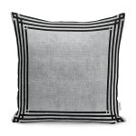 - K11591-Gorsel - Realhomes RealHomes Siyah - Gri Zeminde Çerçeveli Motifli Dokuma Halı Desenli Dijital Baskılı Yastık Kırlent Kılıfı Realhomes