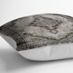 - K11593-Gorsel-3 - Realhomes RealHomes Siyah - Kahve Zeminde Kilim Motifli Uşak Desenli Dijital Baskılı Yastık Kırlent Kılıfı Realhomes