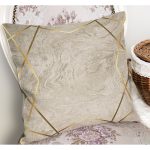 - K11596-Gorsel-1 - Realhomes RealHomes Krem - Gold Zeminde Çerçeveli Motifli Mermer Desenli Dijital Baskılı Yastık Kırlent Kılıfı Realhomes