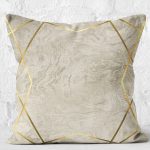 - K11596-Gorsel-2 - Realhomes RealHomes Krem - Gold Zeminde Çerçeveli Motifli Mermer Desenli Dijital Baskılı Yastık Kırlent Kılıfı Realhomes