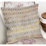 - K11602-Gorsel-1 - Realhomes RealHomes Krem - Ekru Zeminde Etnik Motifli Kilim Desenli Dijital Baskılı Yastık Kırlent Kılıfı Realhomes