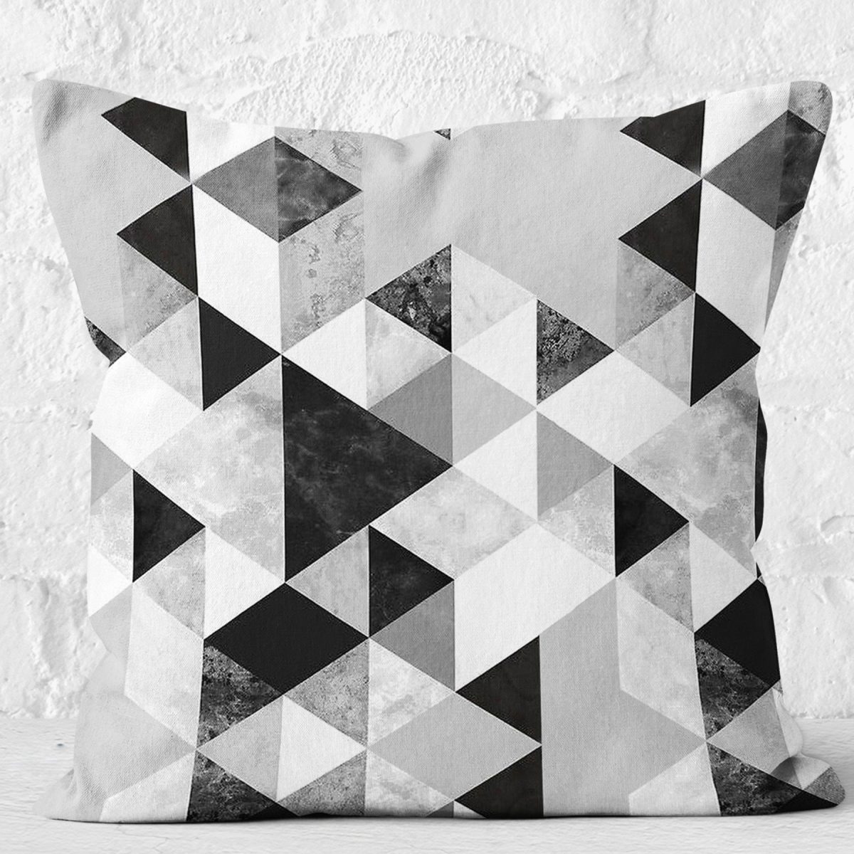 RealHomes Siyah - Beyaz Zeminde Geometrik Motifli Mermer Desenli Dijital Baskılı Yastık Kırlent Kılıfı Realhomes