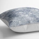 RealHomes Mavi - Beyaz Zeminde Eskitme Motifli Çiçek Desenli Dijital Baskılı Yastık Kırlent Kılıfı Realhomes