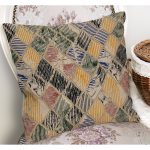 - K11652-Gorsel-1 - Realhomes RealHomes Geleneksel Kilim Motifli Patchwork Desenli Dijital Baskılı Yastık Kırlent Kılıfı Realhomes