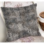 RealHomes Gri Zeminde Eskitme Motifli Antik Desenli Dijital Baskılı Yastık Kırlent Kılıfı Realhomes
