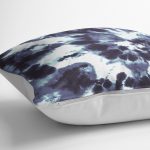 RealHomes Lacivert Zeminde Kanvas Motifli Fırça Darbeleri Desenli Dijital Baskılı Yastık Kırlent Kılıfı Realhomes