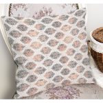 RealHomes Krem Zeminde Etnik Motifli Geometrik Desenli Dijital Baskılı Yastık Kırlent Kılıfı Realhomes