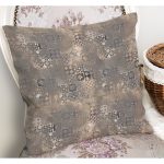 - K11680-Gorsel-1 - Realhomes RealHomes Gri - Bej Zeminde Eskitme Motifli Antik Desenli Dijital Baskılı Yastık Kırlent Kılıfı Realhomes