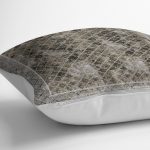 - K11709-Gorsel-3 - Realhomes RealHomes Kahverengi - Gri Zeminde Çerçeveli Motifli Morrocan Desenli Dijital Baskılı Yastık Kırlent Kılıfı Realhomes