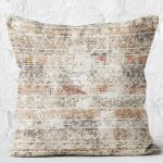 RealHomes Antika Temalı Geleneksel Motifli Eskitme Desenli Dijital Baskılı Yastık Kırlent Kılıfı Realhomes