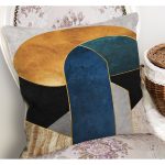 - K11746-Gorsel-1 - Realhomes RealHomes Lacivert Zeminde Geometrik Motifli Mordern Sanat Desenli Dijital Baskılı Yastık Kırlent Kılıfı Realhomes