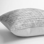 - K11754-Gorsel-3 - Realhomes RealHomes Siyah - Beyaz Zeminde Eskitme Motifli Boya Desenli Dijital Baskılı Yastık Kırlent Kılıfı Realhomes