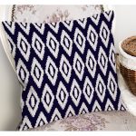- K11757-Gorsel-1 - Realhomes  RealHomes Lacivert - Beyaz Zeminde Örgü Motifli Kilim Desenli Dijital Baskılı Yastık Kırlent Kılıfı Realhomes