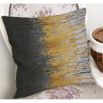 - K11775-Gorsel-1 - Realhomes  RealHomes Gold - Gri Zeminde Altın Motifli Kanvas Desenli Dijital Baskılı Yastık Kırlent Kılıfı Realhomes