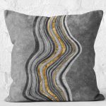 - K11792-Gorsel-2 - Realhomes RealHomes Gri - Gold Zeminde Altın Motifli Kanvas Desenli Dijital Baskılı Yastık Kırlent Kılıfı Realhomes