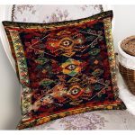 - K11822-Gorsel-1 - Realhomes  RealHomes Lacivert Zeminde Eskitme Motifli Kilim Desenli Dijital Baskılı Yastık Kırlent Kılıfı Realhomes