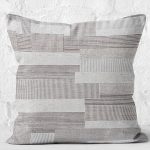 - K11826-Gorsel-2 - Realhomes RealHomes Gri Zeminde Dokuma Halı Motifli Çizgili Desenli Dijital Baskılı Yastık Kırlent Kılıfı Realhomes