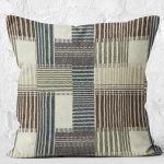 - K11827-Gorsel-2 - Realhomes RealHomes Kahverengi - Krem Zeminde Patchwork Motifli Örme Desenli Dijital Baskılı Yastık Kırlent Kılıfı Realhomes