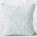 - K11833-Gorsel-2 - Realhomes RealHomes Mavi - Beyaz Zeminde Çizgili Fırça Darbeleri Desenli Dijital Baskılı Yastık Kırlent Kılıfı Realhomes