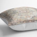 - K11874-Gorsel-3 - Realhomes RealHomes Krem - Ekru Zeminde Göbekli Halı Motifli Hereke Desenli Dijital Baskılı Yastık Kırlent Kılıfı Realhomes