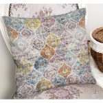 - K11880-Gorsel-1 - Realhomes RealHomes Geleneksel Antik Motifli Kilim Desenli Dijital Baskılı Yastık Kırlent Kılıfı Realhomes