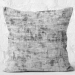 RealHomes Siyah - Beyaz Zeminde Eskitme Motifli Kanvas Desenli Dijital Baskılı Yastık Kırlent Kılıfı Realhomes