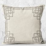- K11894-Gorsel-2 - Realhomes RealHomes Krem Zeminde Kilim Motifli Çerçeve Desenli Dijital Baskılı Yastık Kırlent Kılıfı Realhomes