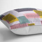 RealHomes Pembe - Sarı Zeminde Geometrik Motifli Çizgili Desenli Dijital Baskılı Yastık Kırlent Kılıfı Realhomes