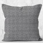 - K11917-Gorsel-2 - Realhomes RealHomes Siyah - Gri Zeminde Geometrik Motifli Klasik Desenli Dijital Baskılı Yastık Kırlent Kılıfı Realhomes