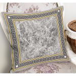 - K11921-Gorsel-1 - Realhomes RealHomes Gri - Siyah Zeminde Çerçeveli Motifli Antika Desenli Dijital Baskılı Yastık Kırlent Kılıfı Realhomes