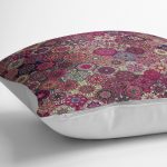 - K11925-Gorsel-3 - Realhomes RealHomes Kırmızı Zeminde Patchwork Motifli Geleneksel Desenli Dijital Baskılı Yastık Kırlent Kılıfı Realhomes