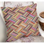 - K11931-Gorsel-1 - Realhomes RealHomes Çok Renkli Patchwork Motifli Geleneksel Desenli Dijital Baskılı Yastık Kırlent Kılıfı Realhomes