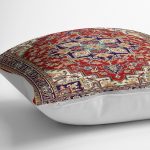 - K11935-Gorsel-3 - Realhomes RealHomes Kırmızı Zeminde Hereke Motifli Dokuma Halı Desenli Dijital Baskılı Yastık Kırlent Kılıfı Realhomes