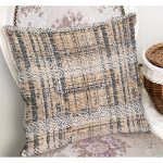 - K11939-Gorsel-1 - Realhomes RealHomes Krem Siyah Zeminde Antika Motifli El Dokuma Desenli Dijital Baskılı Yastık Kırlent Kılıfı Realhomes