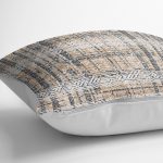 - K11939-Gorsel-3 - Realhomes RealHomes Krem Siyah Zeminde Antika Motifli El Dokuma Desenli Dijital Baskılı Yastık Kırlent Kılıfı Realhomes