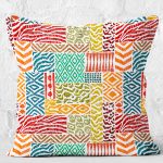 - K11947-Gorsel-2 - Realhomes RealHomes Beyaz Zeminde Patchwork Motifli Kilim Desenli Dijital Baskılı Yastık Kırlent Kılıfı Realhomes