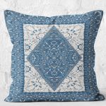 - K11965-Gorsel-2 - Realhomes RealHomes Mavi - Krem Zeminde İran Motifli Dokuma Desenli Dijital Baskılı Yastık Kırlent Kılıfı Realhomes