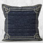 - K11984-Gorsel-2 - Realhomes RealHomes Lacivert Zeminde Çerçeveli Motifli Rustik Desenli Dijital Baskılı Yastık Kırlent Kılıfı Realhomes