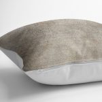 - K12006-Gorsel-3 - Realhomes RealHomes Krem - Bej Zeminde Dokuma Motifli Eskitme Desenli Dijital Baskılı Yastık Kırlent Kılıfı Realhomes