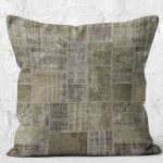 RealHomes Haki Zeminde Patchwork Motifli Etnik Desenli Dijital Baskılı Yastık Kırlent Kılıfı Realhomes