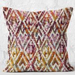 - K12018-Gorsel-2 - Realhomes RealHomes Krem Zeminde İkat Motifli Etnik Desenli Dijital Baskılı Yastık Kırlent Kılıfı Realhomes