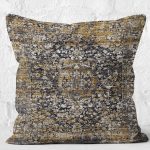 - K12050-Gorsel-2 - Realhomes RealHomes Antika Temalı Geleneksel Motifli Kilim Desenli Dijital Baskılı Yastık Kırlent Kılıfı Realhomes