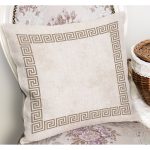 - K12054-Gorsel-1 - Realhomes RealHomes Krem - Kahverengi Zeminde Çerçeveli Motifli Antika Desenli Dijital Baskılı Yastık Kırlent Kılıfı Realhomes