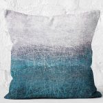 RealHomes Mavi - Gri Zeminde Yağlıboya Motifli Kanvas Desenli Dijital Baskılı Yastık Kırlent Kılıfı Realhomes